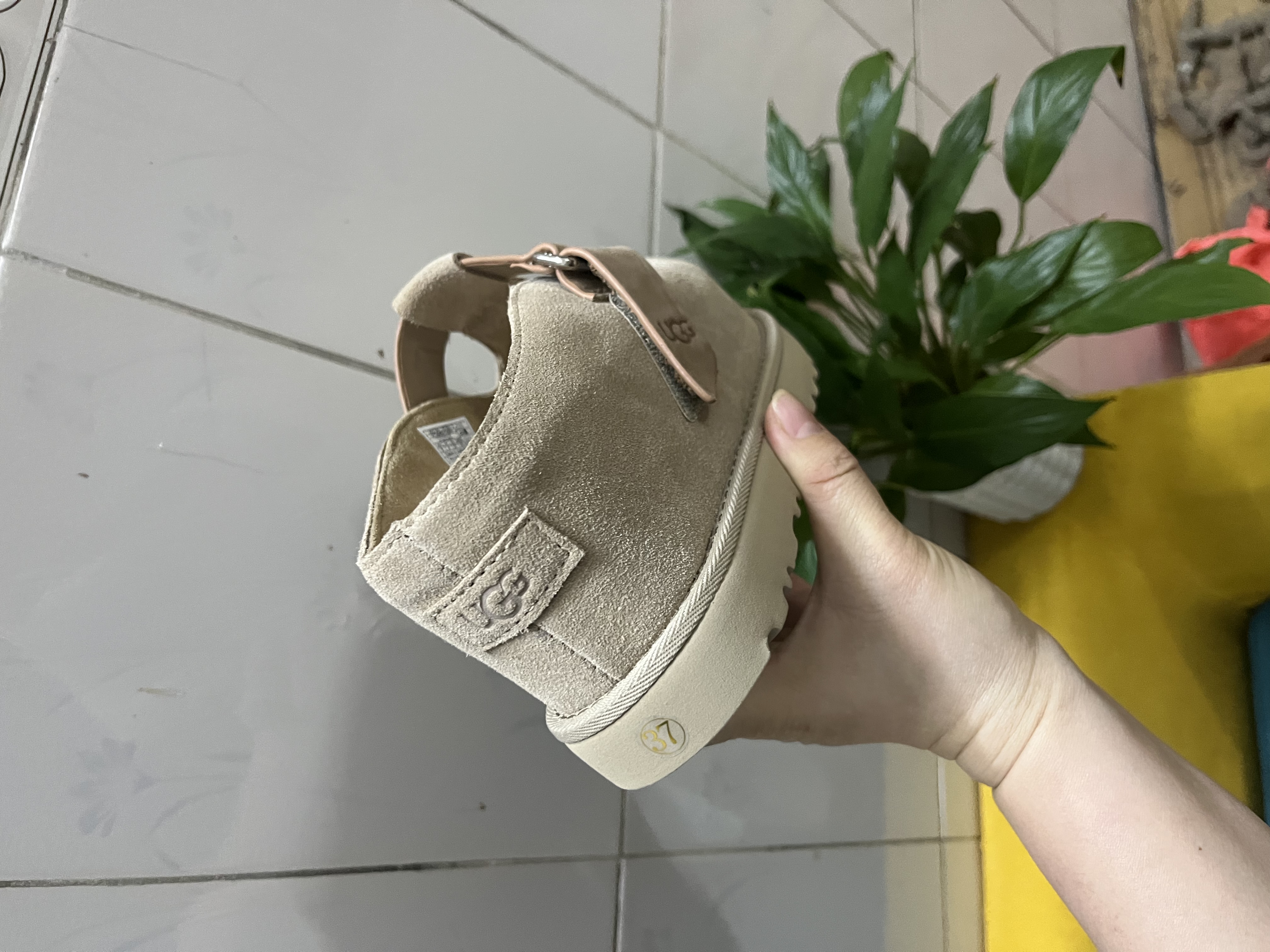79.99$    code-525-7379-R gallery