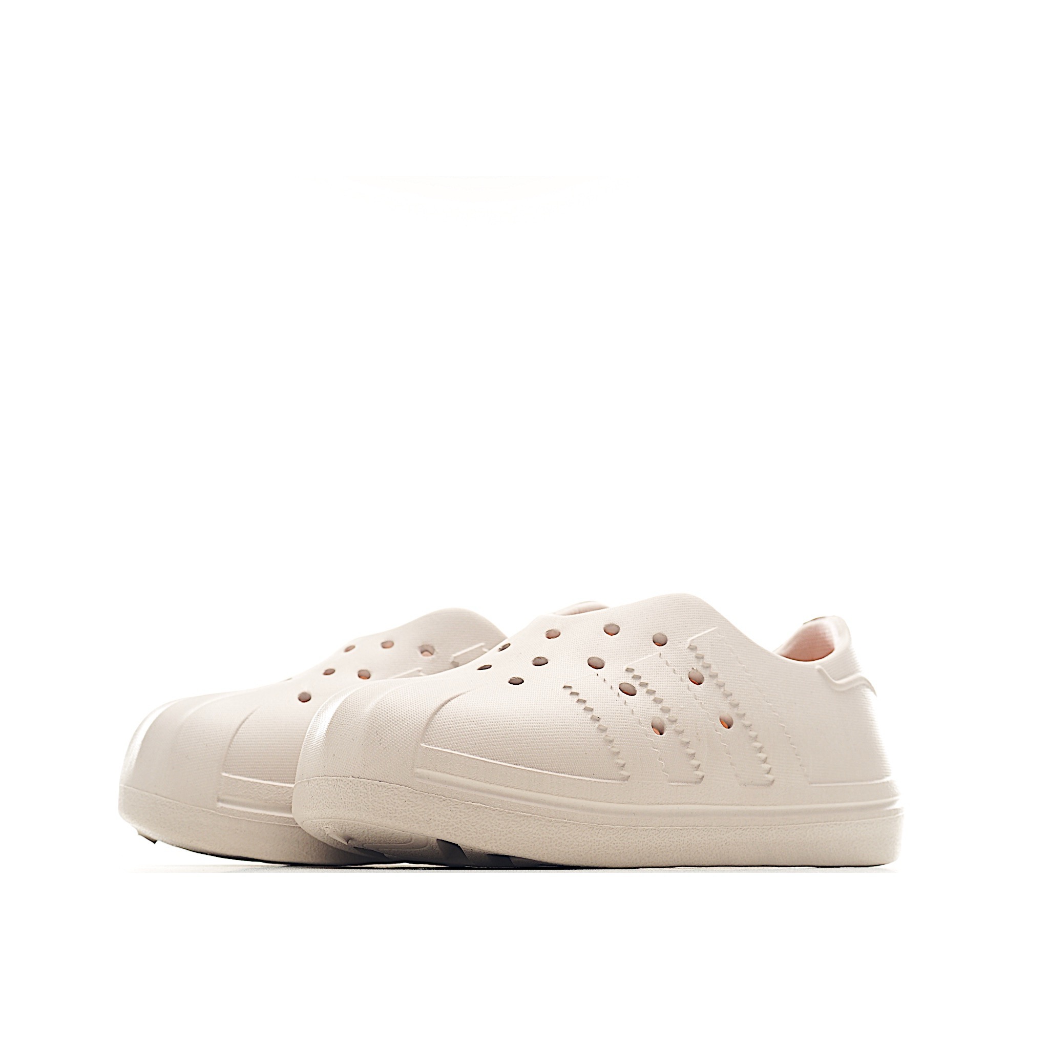 ADIDAS 35.13$   CODE 294-7459-R gallery