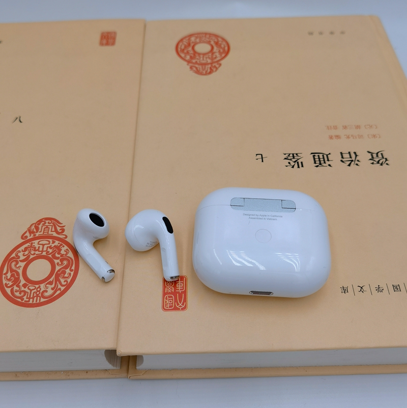 AirPods (new third generation) 29.99$  CODE 429-5376-RD gallery