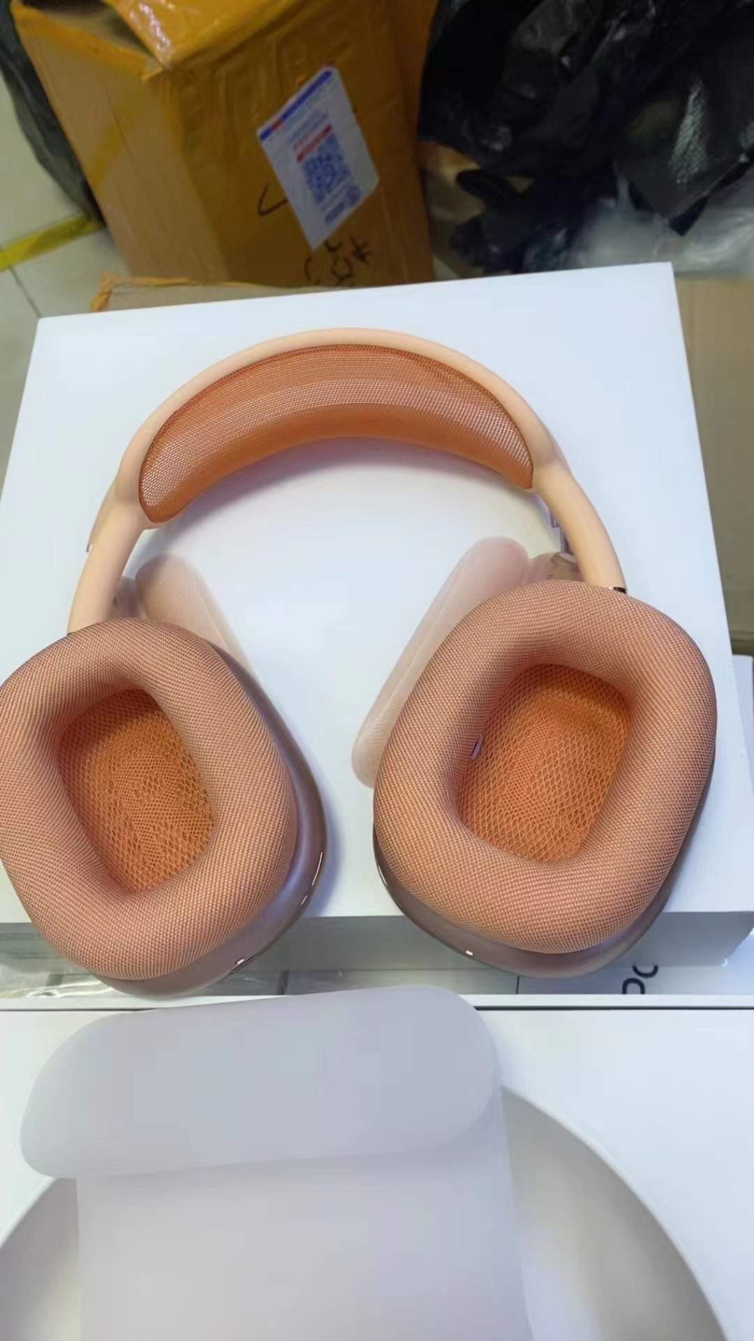 AirPods Max2 ANC Metal  136.66$  code 429-7575-RD gallery