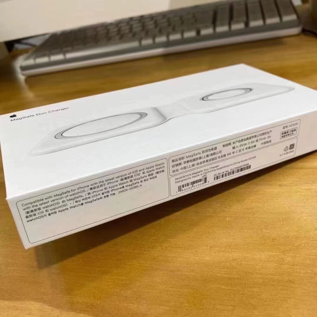 Apple Wireless Charger 42.66$  code 429-7586-RD gallery