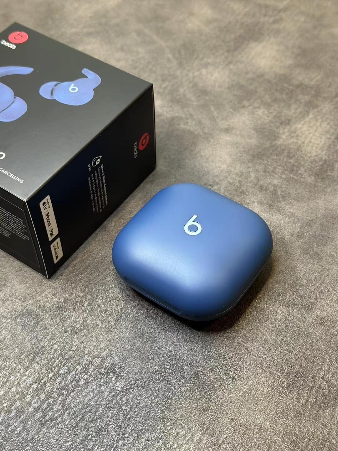BEATS FIT PRO 41.66$  code 429-7584-RD gallery