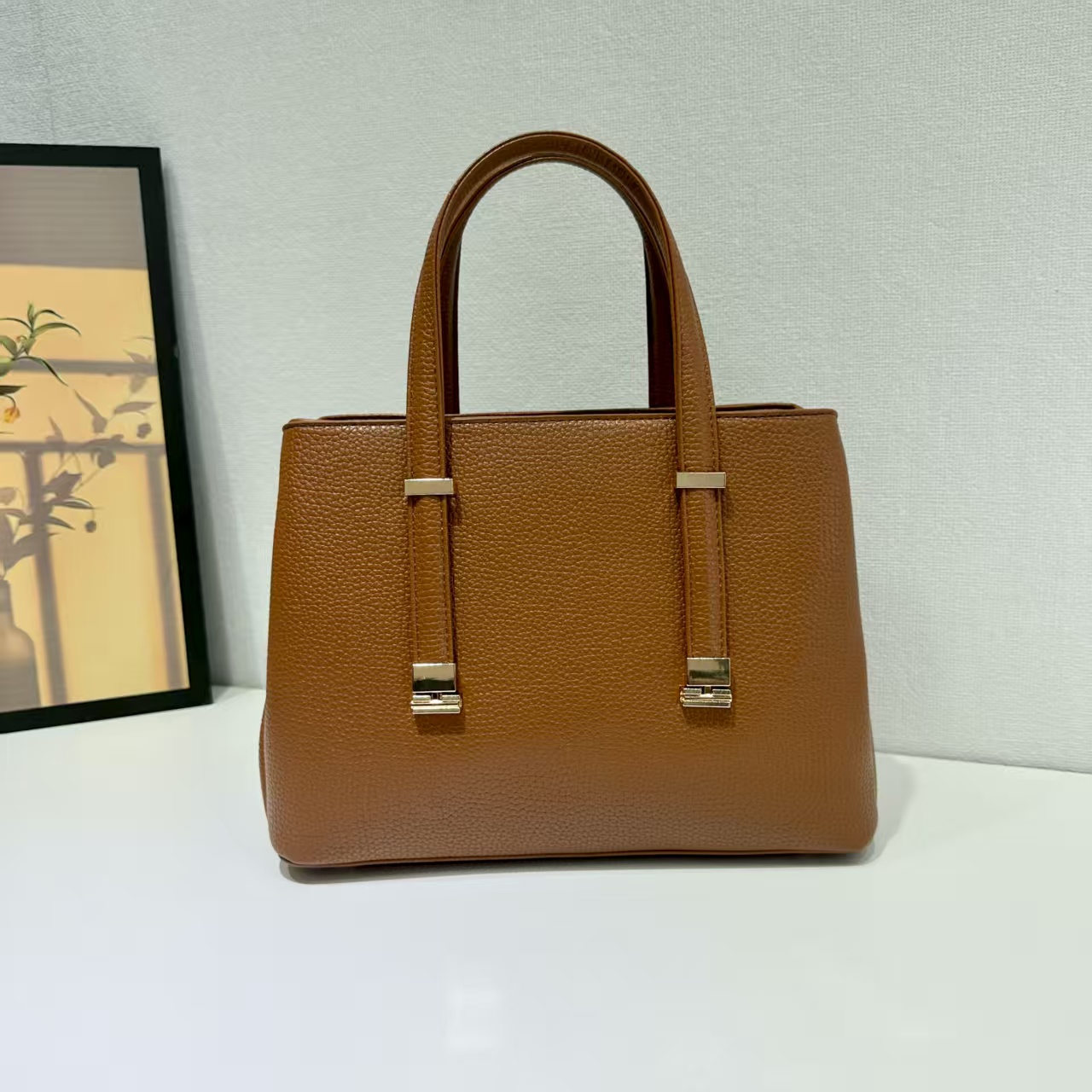 BURBERRY 41.47$   CODE 404-7578-R gallery