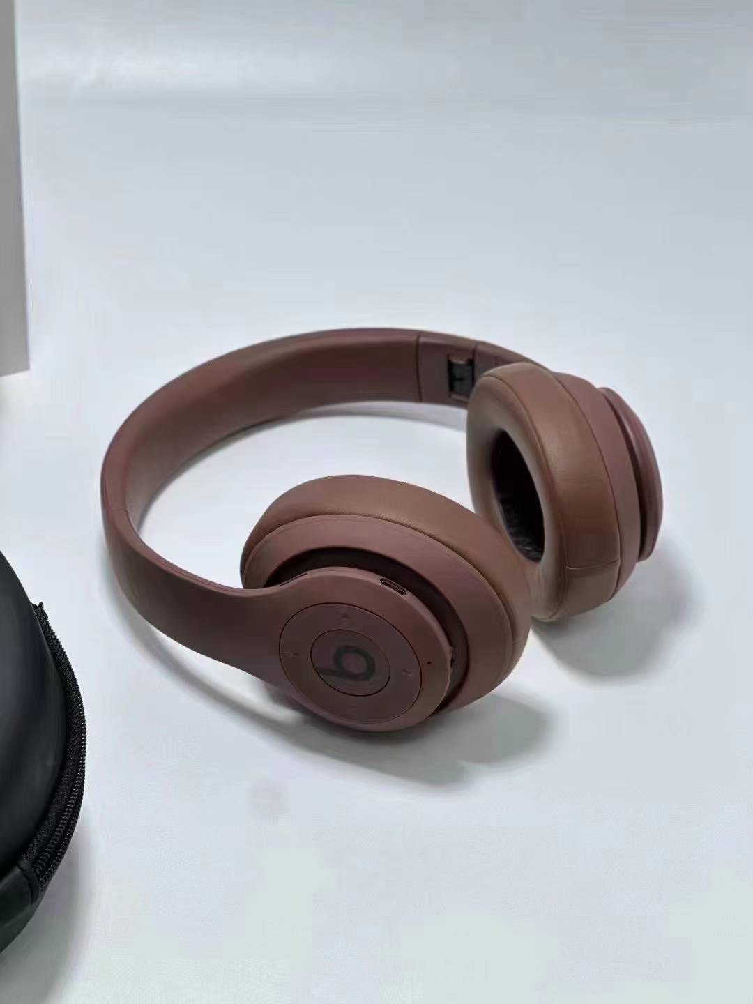Beats Btudio PRO  29.99$  code 429-7572-RD gallery