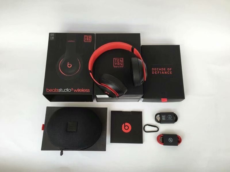 Beats Studio 3.0 Wireless 10th Limited Edition 99.99$ code 429-7585-RD gallery