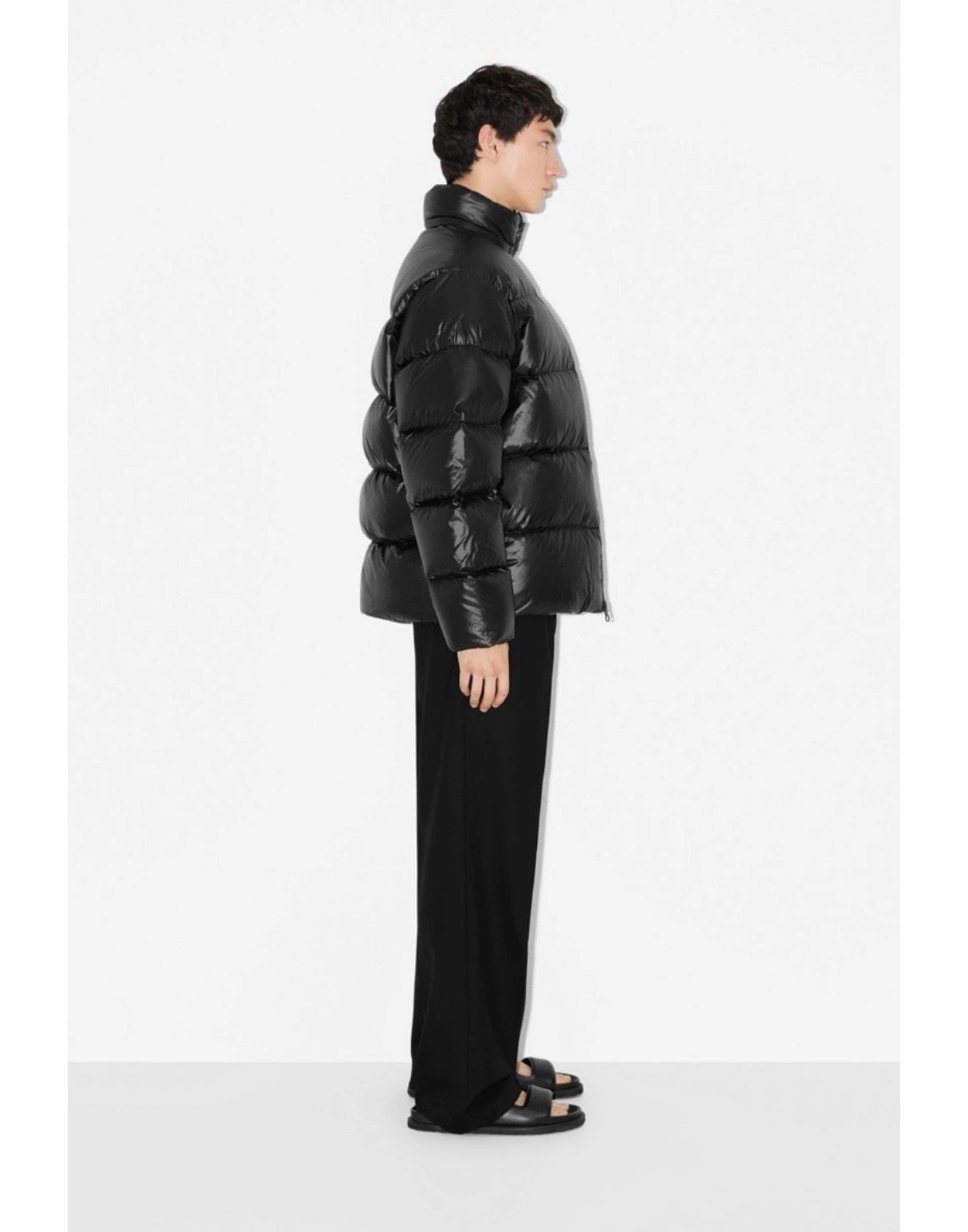 Burberry 110.66$   code 420-7630-R gallery