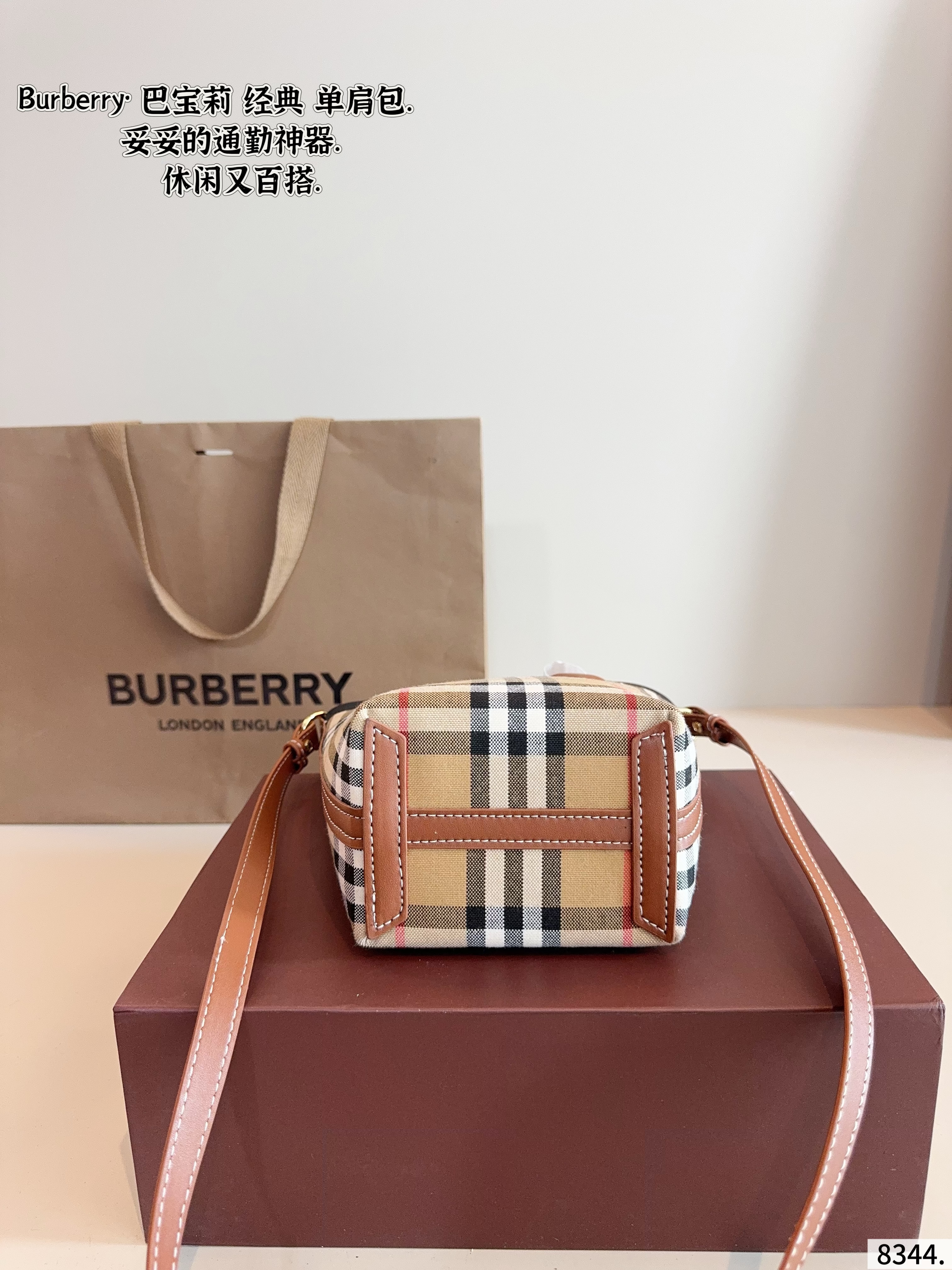 Burberry 60.77$  code 306-7592-R gallery