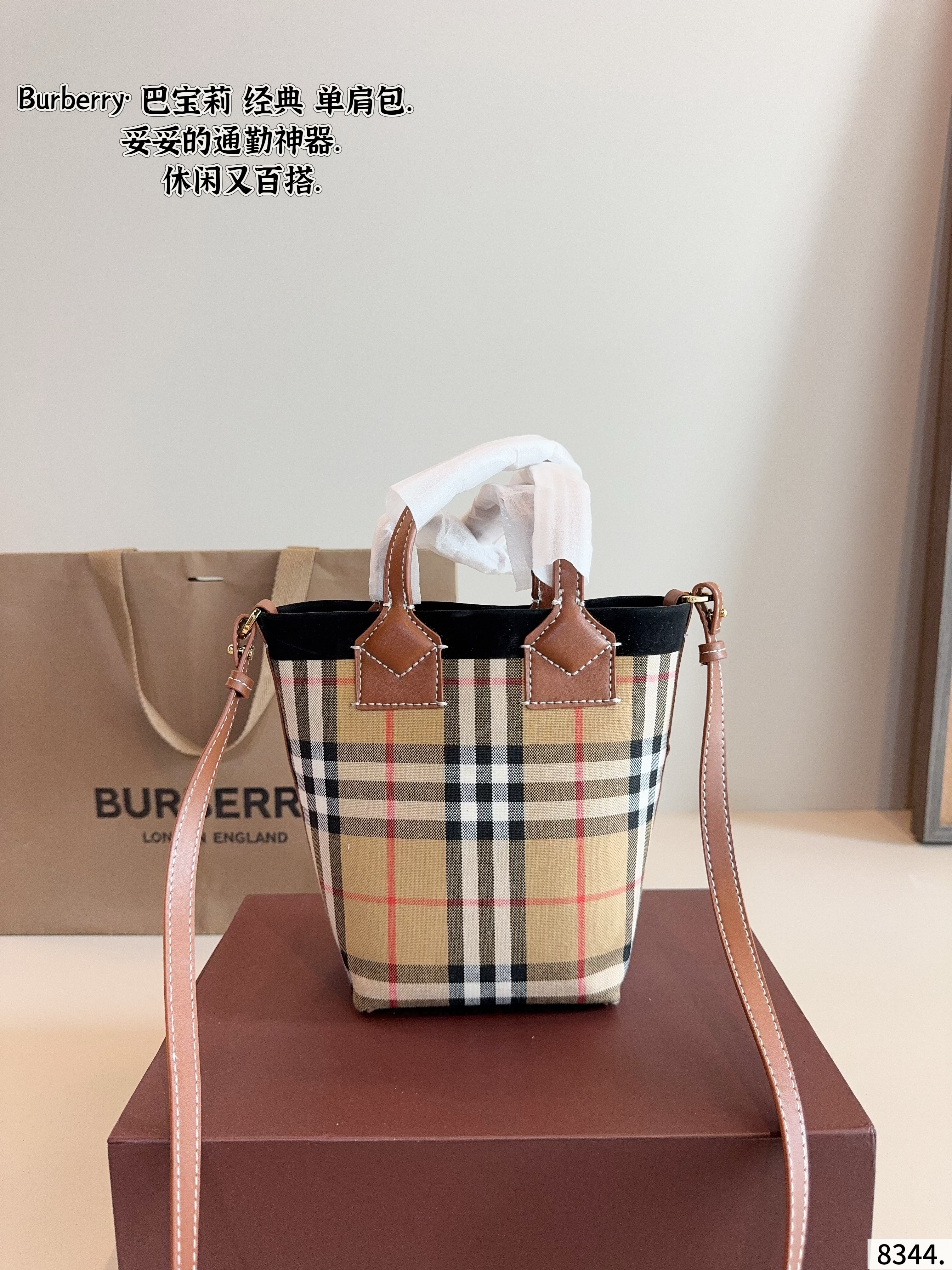 Burberry 60.77$  code 306-7592-R gallery