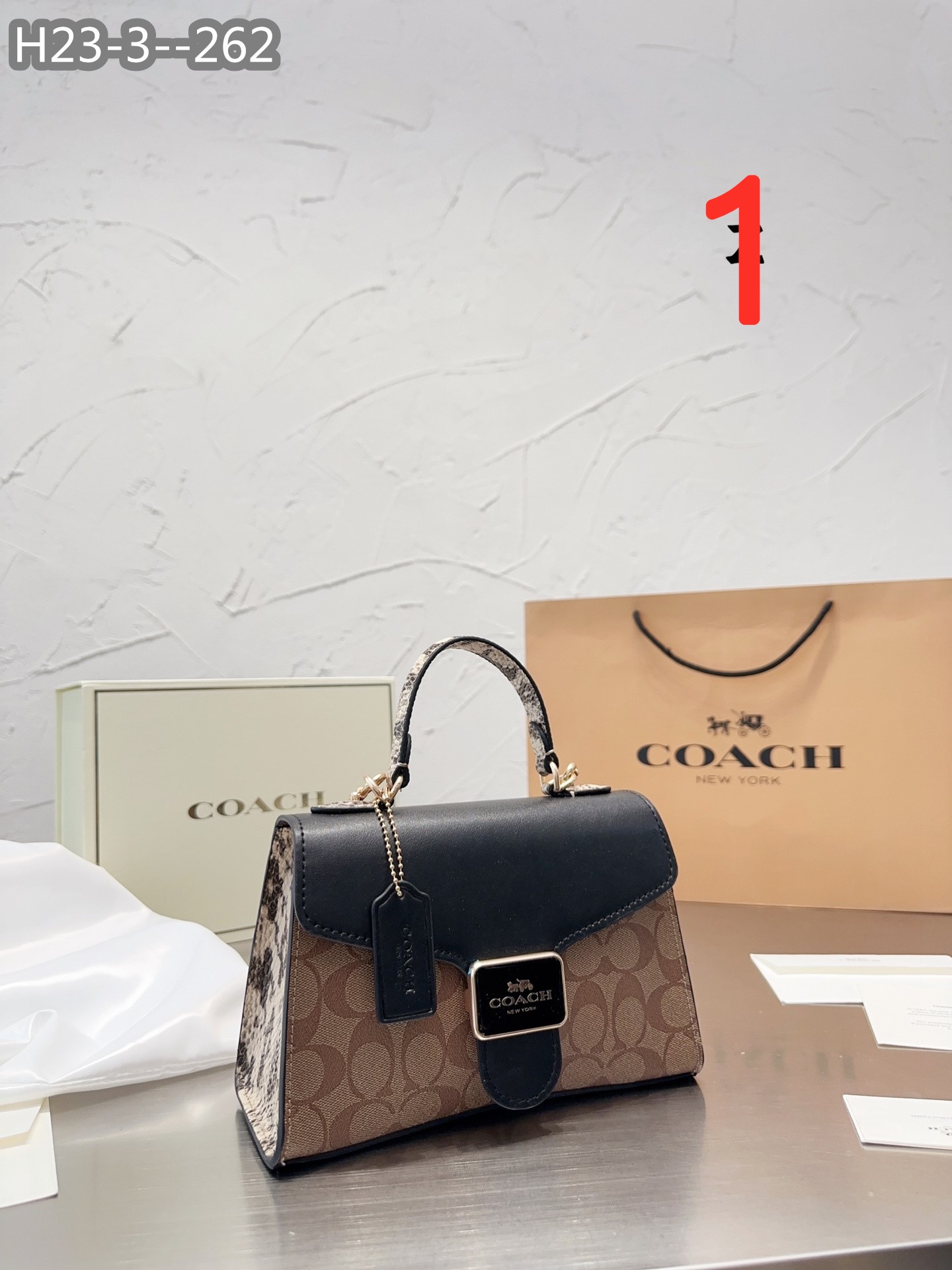 COACH 56.99$  code 306-6627-R gallery