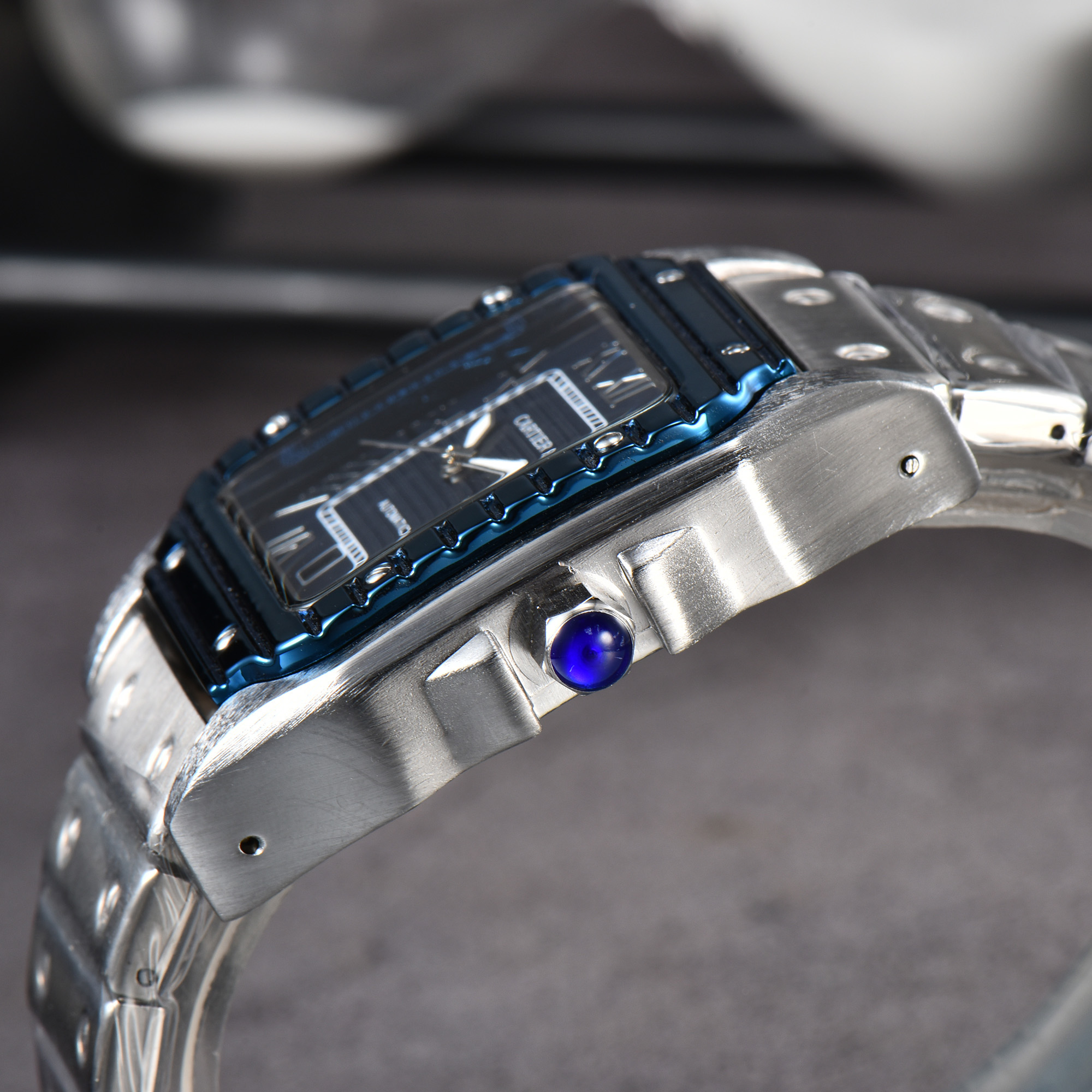 Cartier  35.99$  code 278-7568-RD gallery