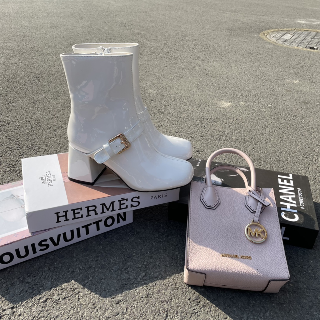 Chanel  52.99$  code 449-6263-R gallery