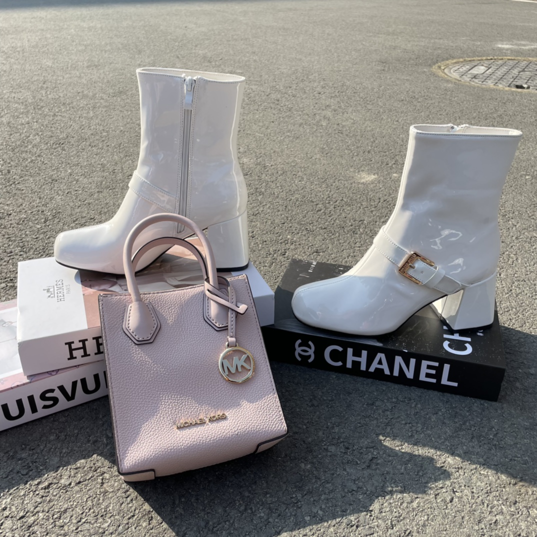 Chanel  52.99$  code 449-6263-R gallery