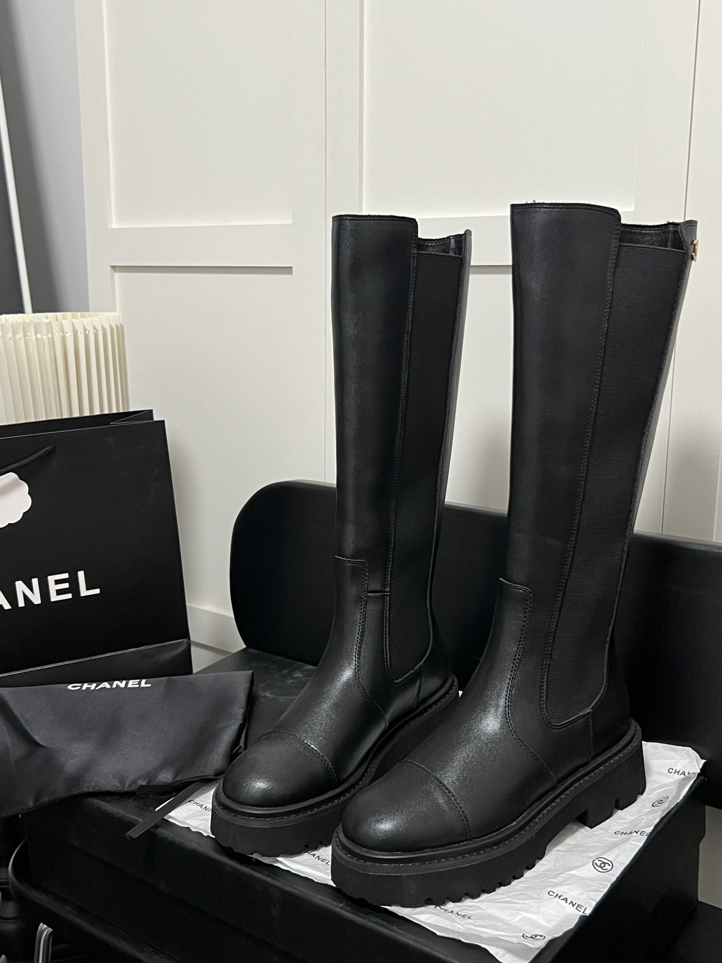 Chanel  76.66$  CODE 449-7652-R gallery