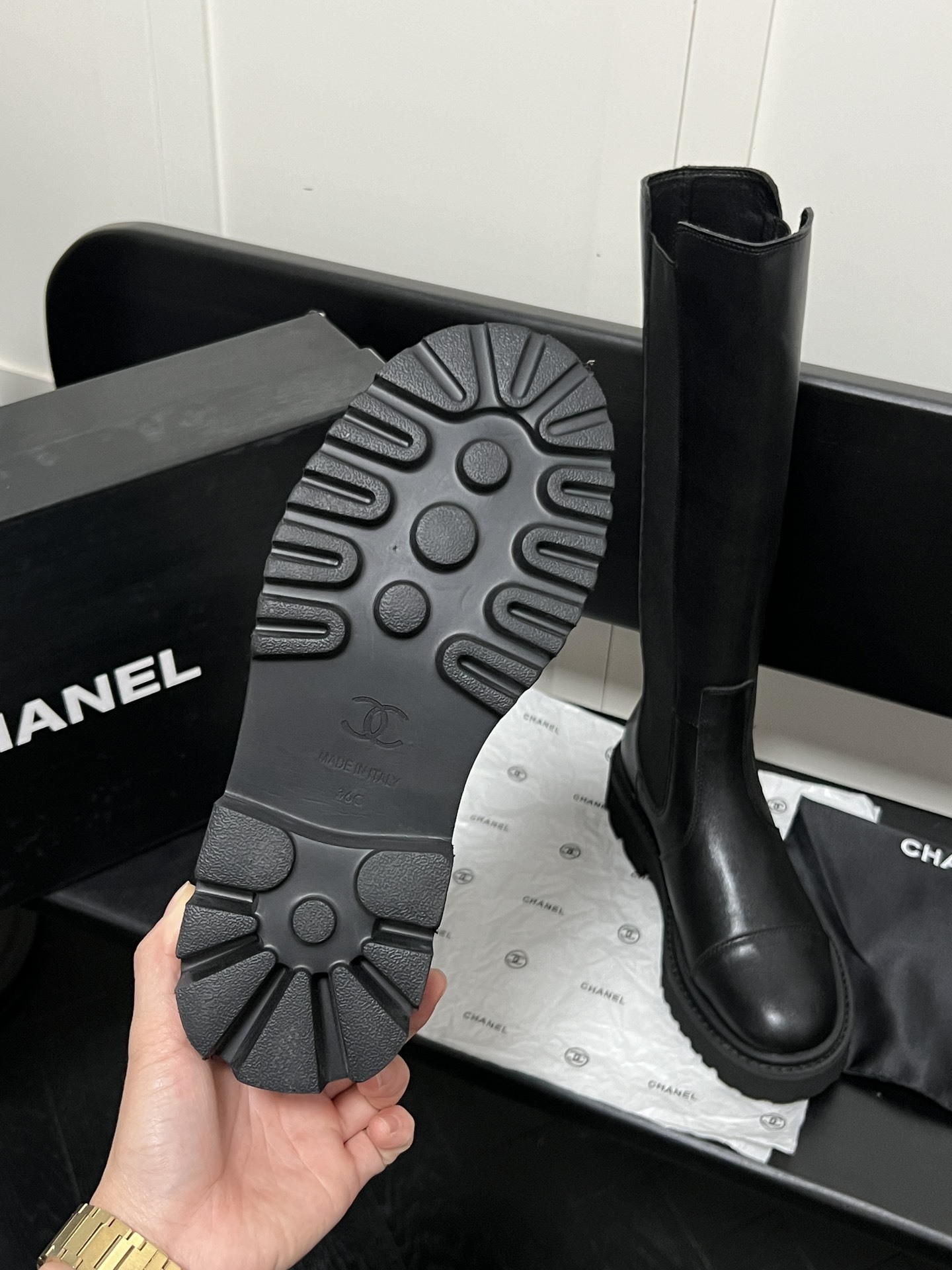 Chanel  76.66$  CODE 449-7652-R gallery