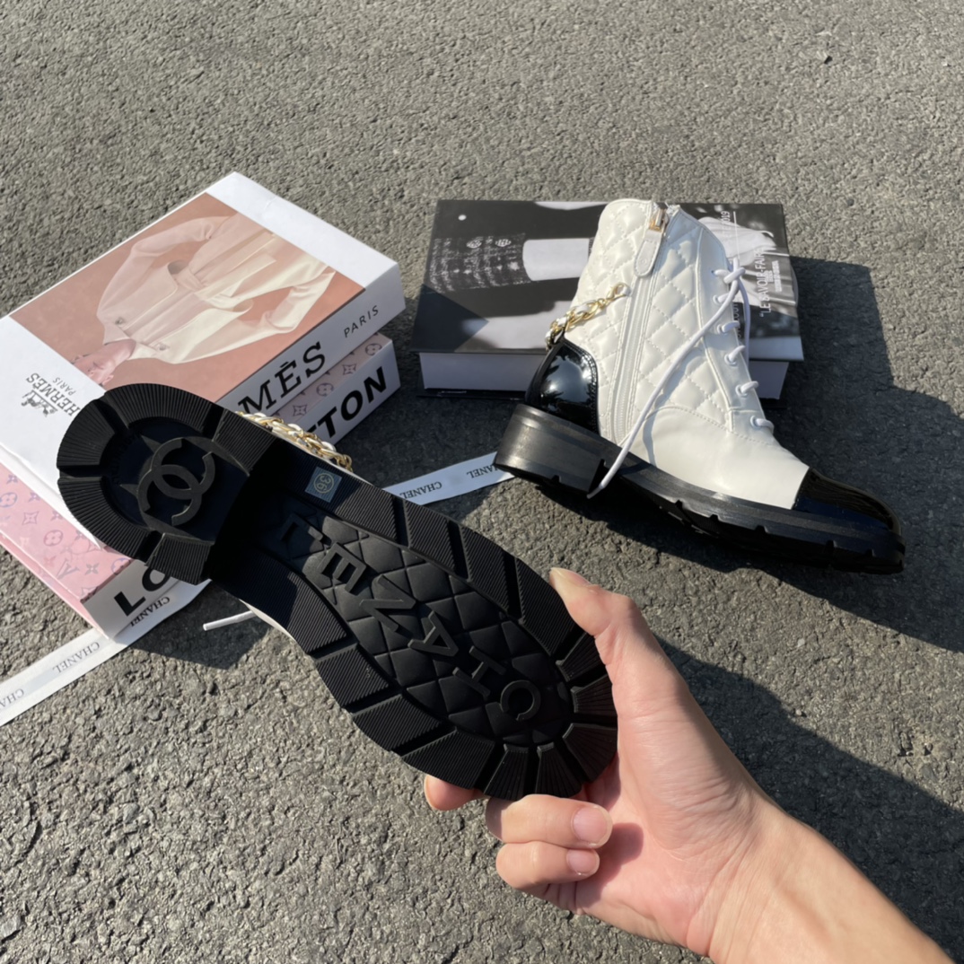 Chanel 74.99$  CODE 449-6262-R gallery