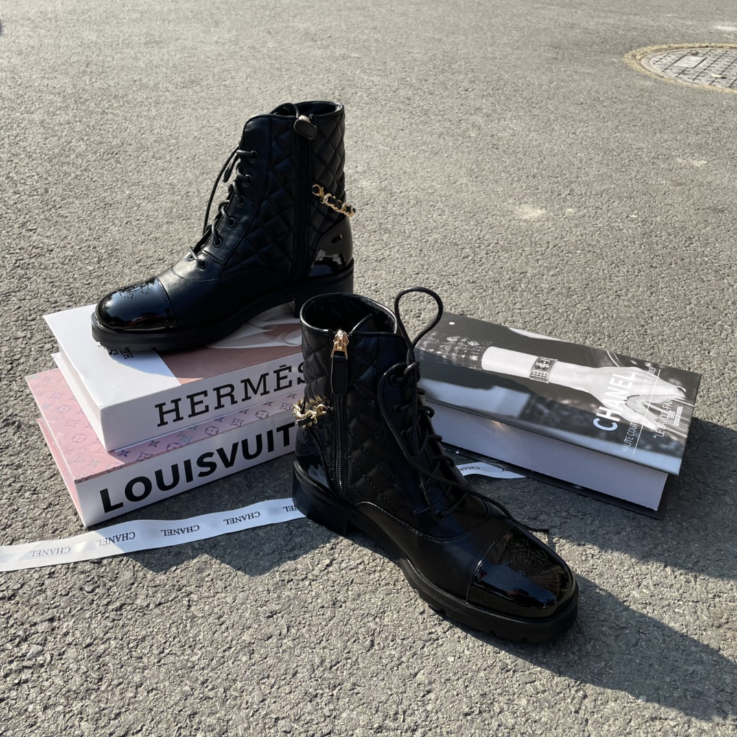 Chanel 74.99$  CODE 449-6262-R gallery
