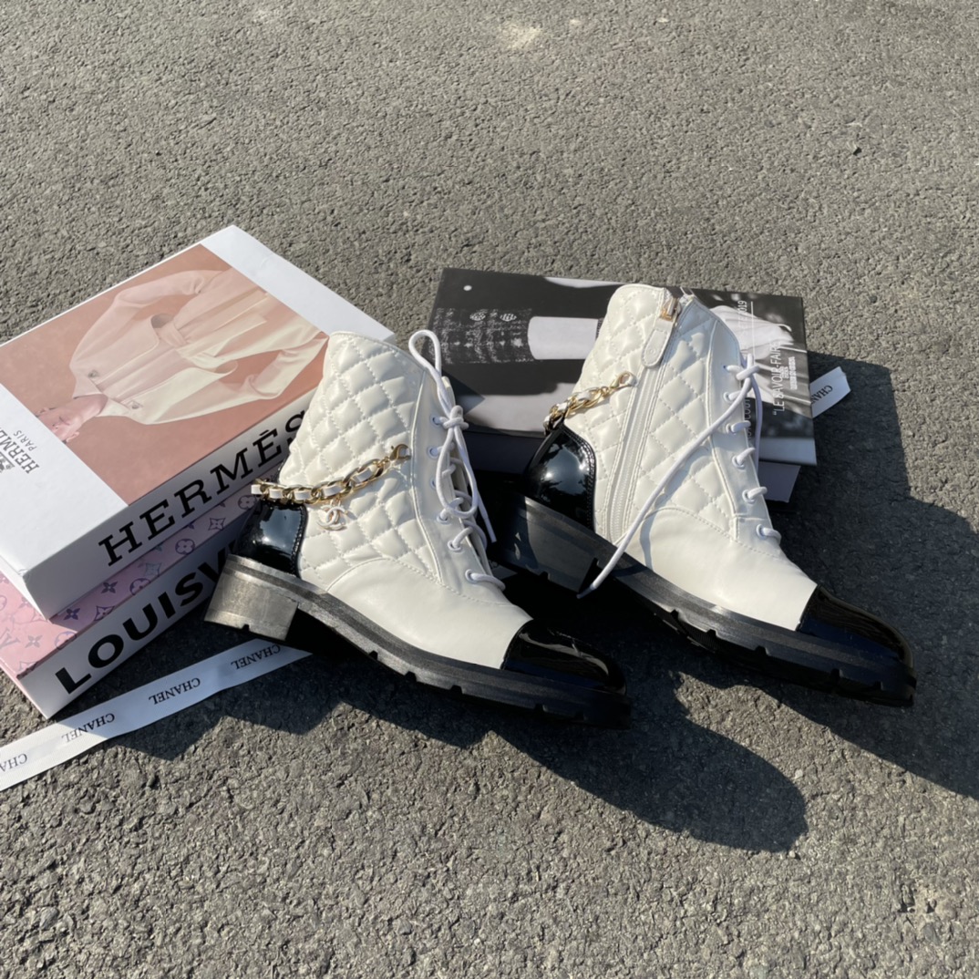 Chanel 74.99$  CODE 449-6262-R gallery