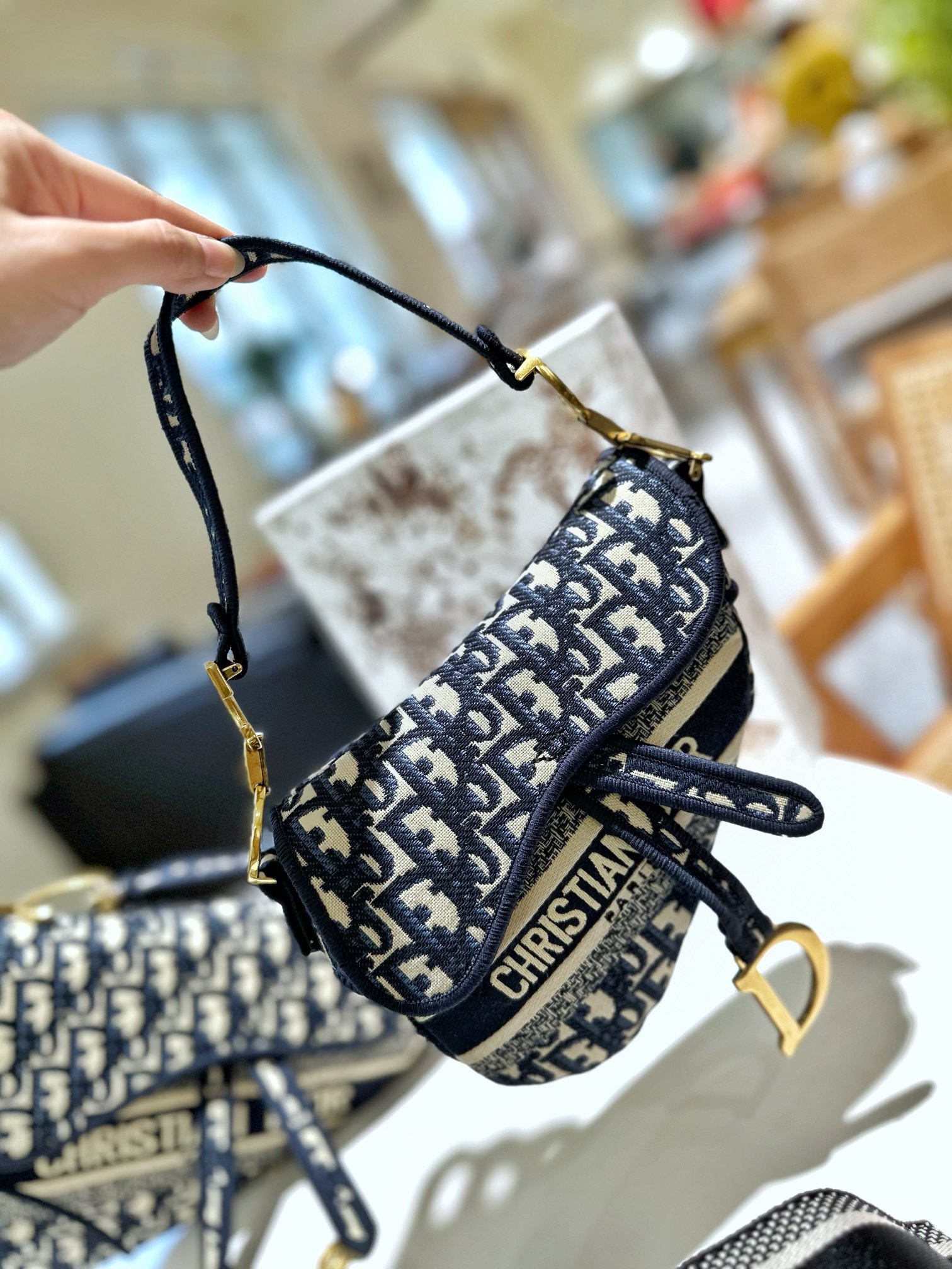 Dior 56.54$    code 306-7376-R gallery