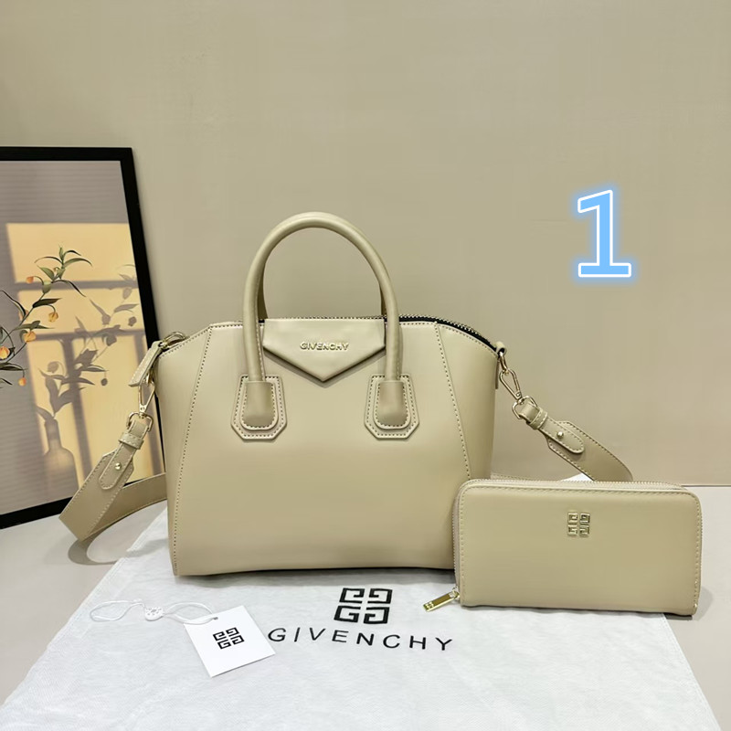 GIVENCHY 44.64$    CODE 404-7577-R gallery
