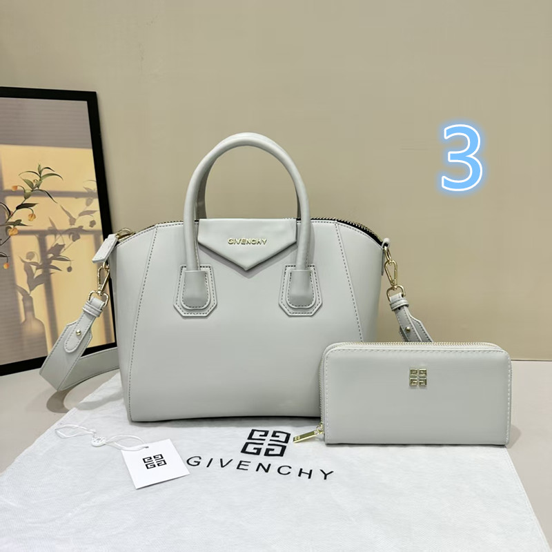 GIVENCHY 44.64$    CODE 404-7577-R gallery