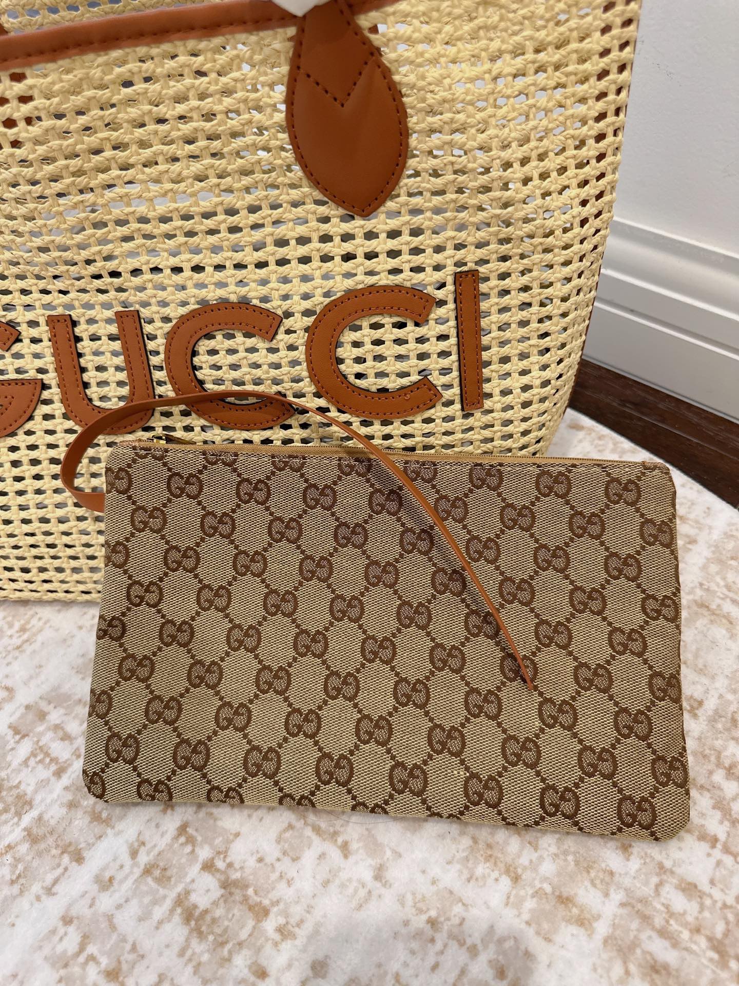 GUCCI 89$  code 306-7478-R gallery