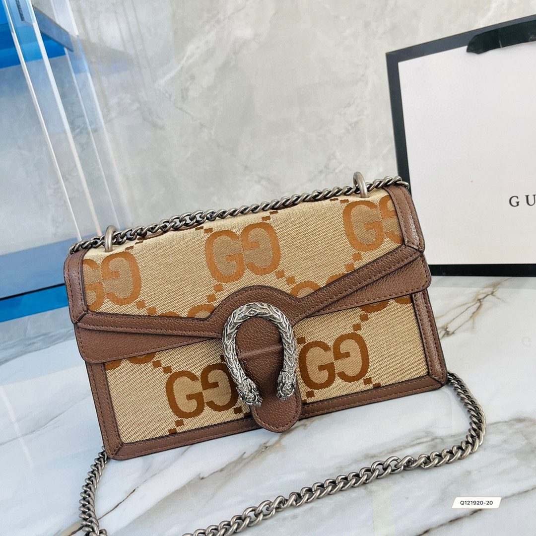 Gucci 56.54$    code 306-7378-R gallery