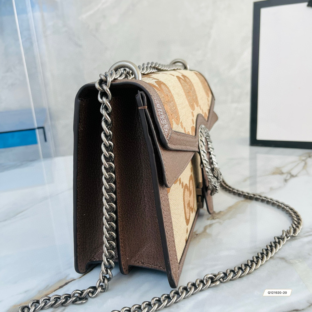 Gucci 56.54$    code 306-7378-R gallery