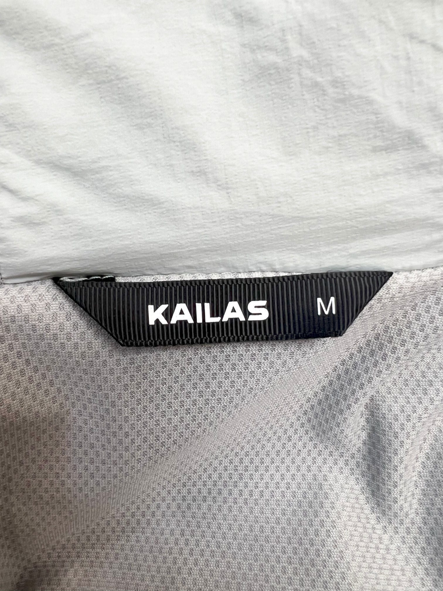 KAILAS  71.99$   CODE 420-7614-R gallery