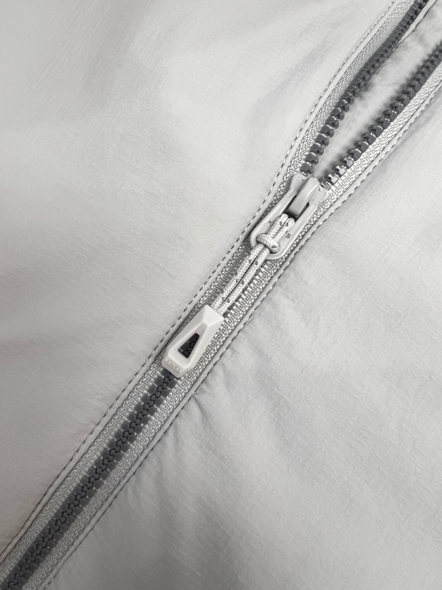 KAILAS  71.99$   CODE 420-7614-R gallery