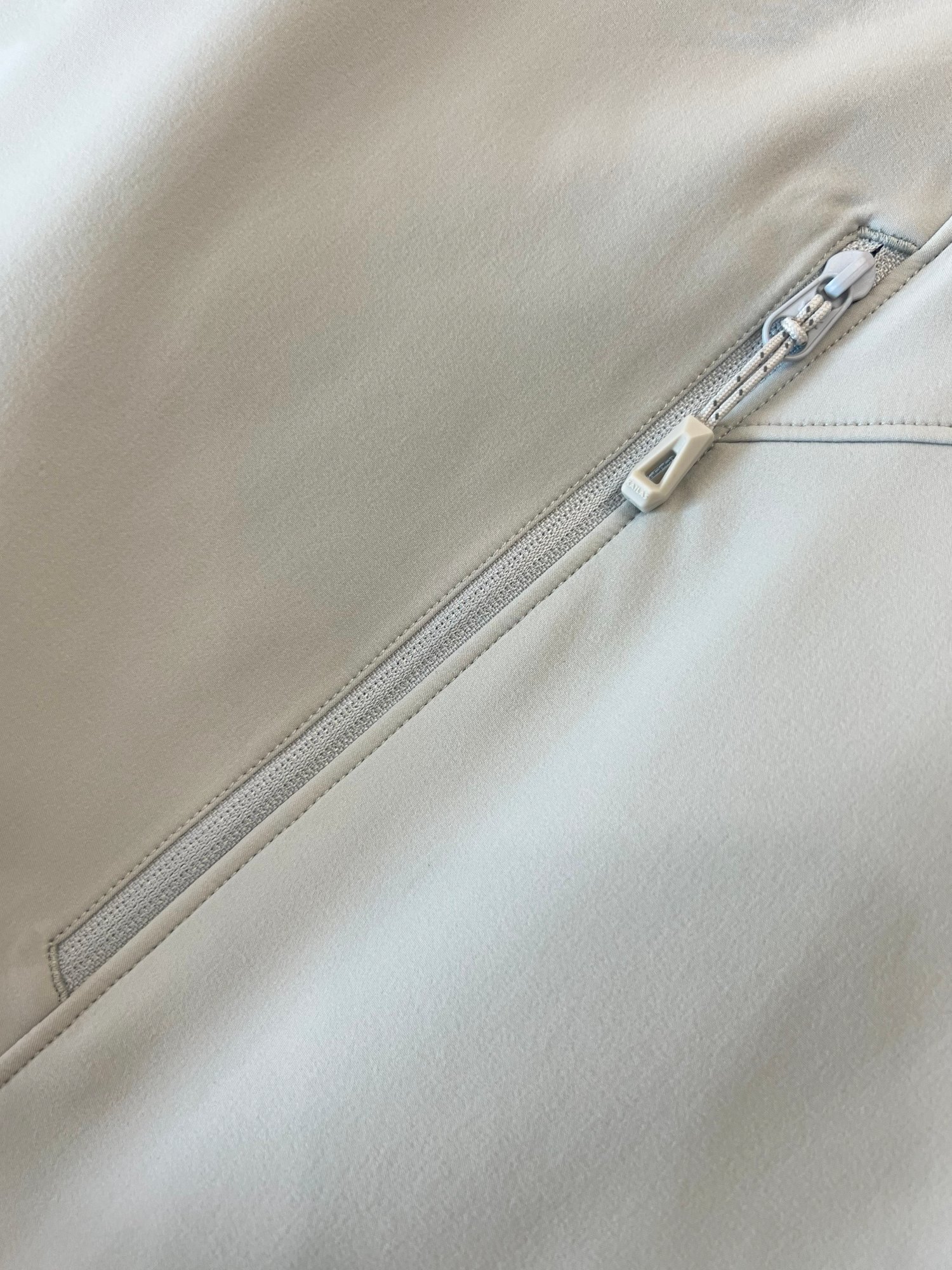 KAILAS  88.99$   code 420-7618-R gallery