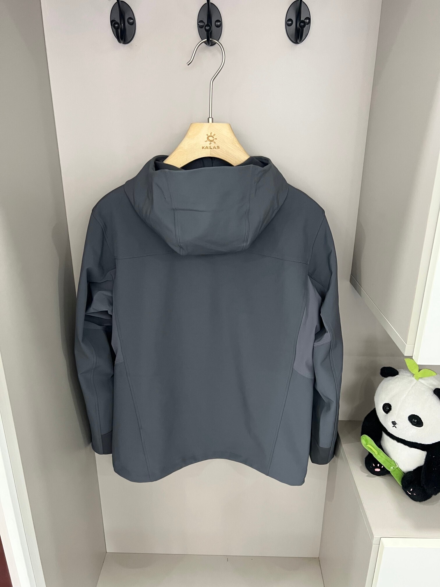 KAILAS  88.99$   code 420-7620-R gallery