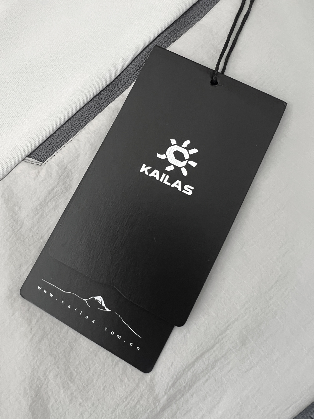 KAILAS 53.66$  code 420-7619-R gallery