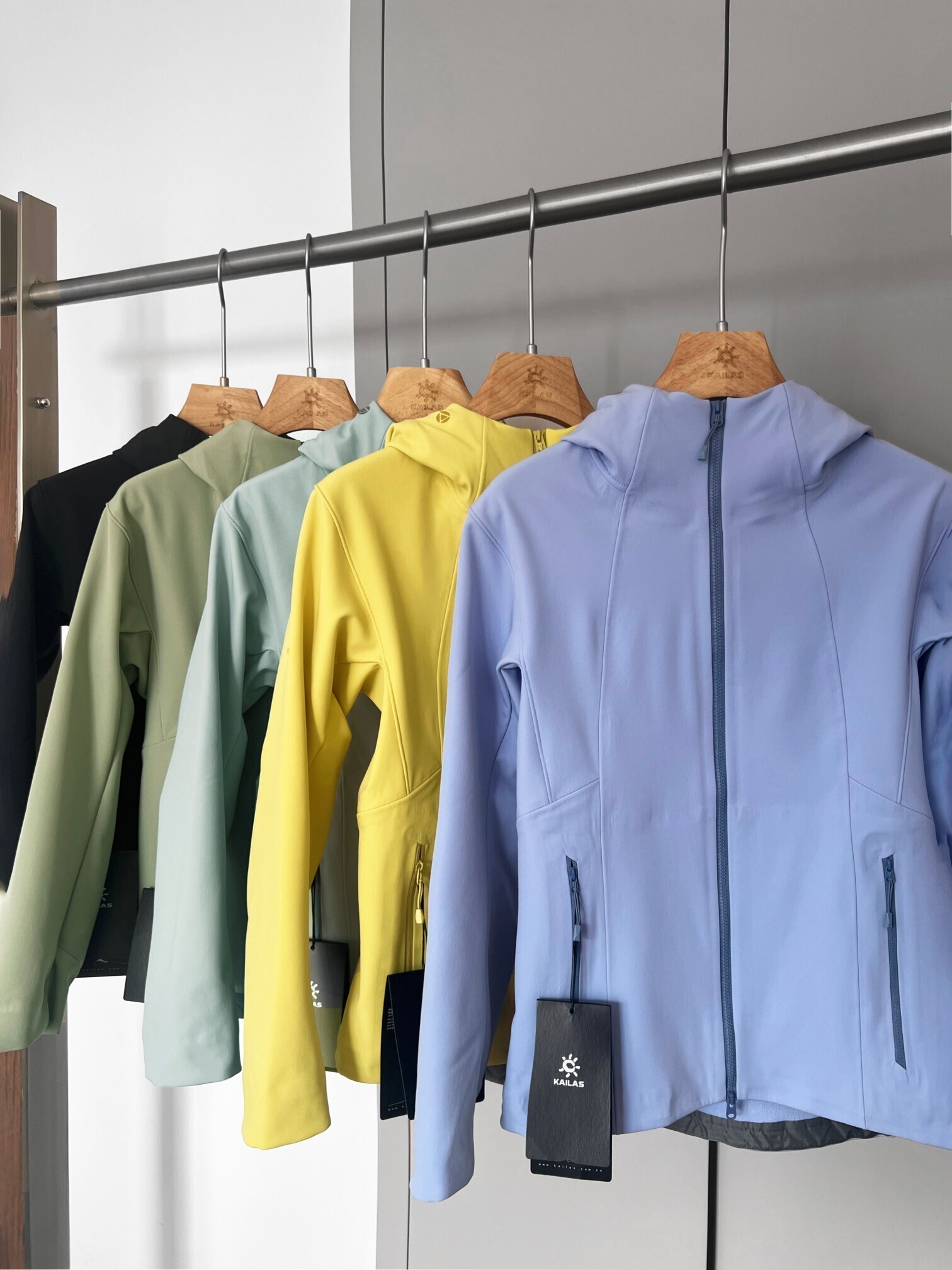 KAILAS 83.99$  code 420-7622-R gallery