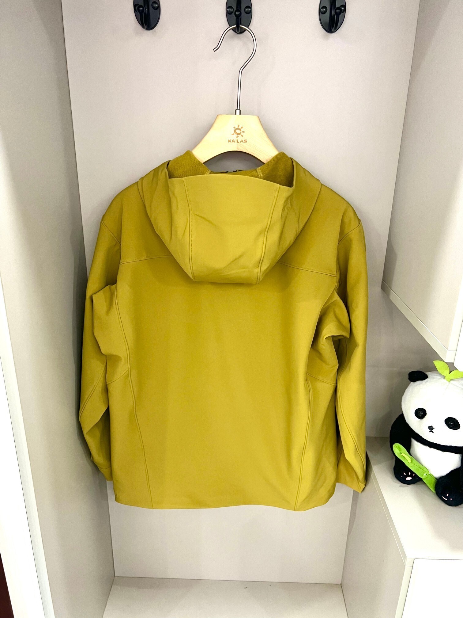 KAILAS 88.99$ code 420-7615-R gallery