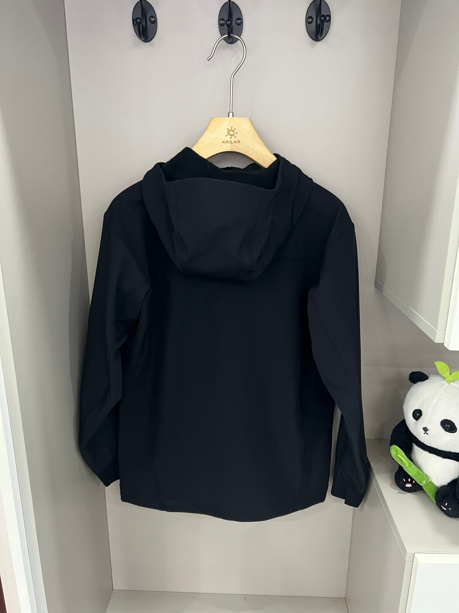 KAILAS 88.99$ code 420-7615-R gallery