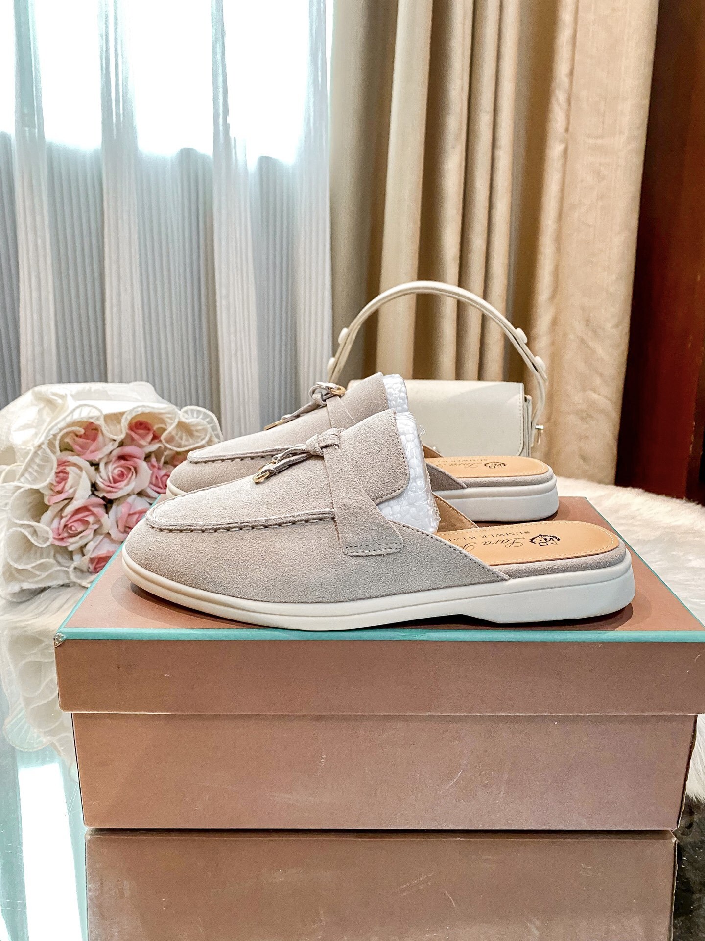 LORO PLANA  58.99$   code 449-7655-R gallery