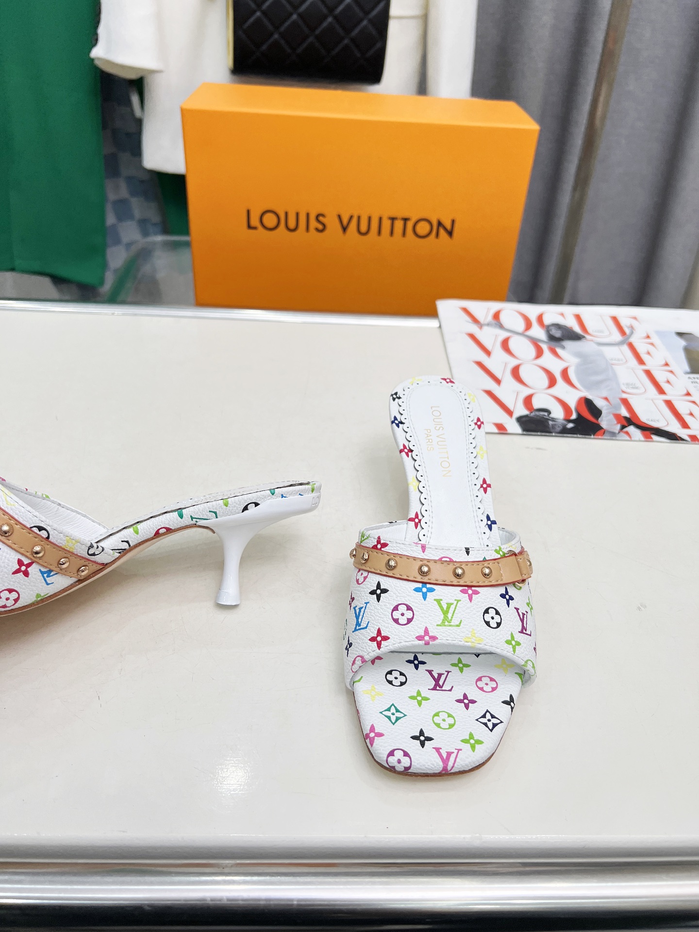 LV  45.99$  code 449-7532-R gallery