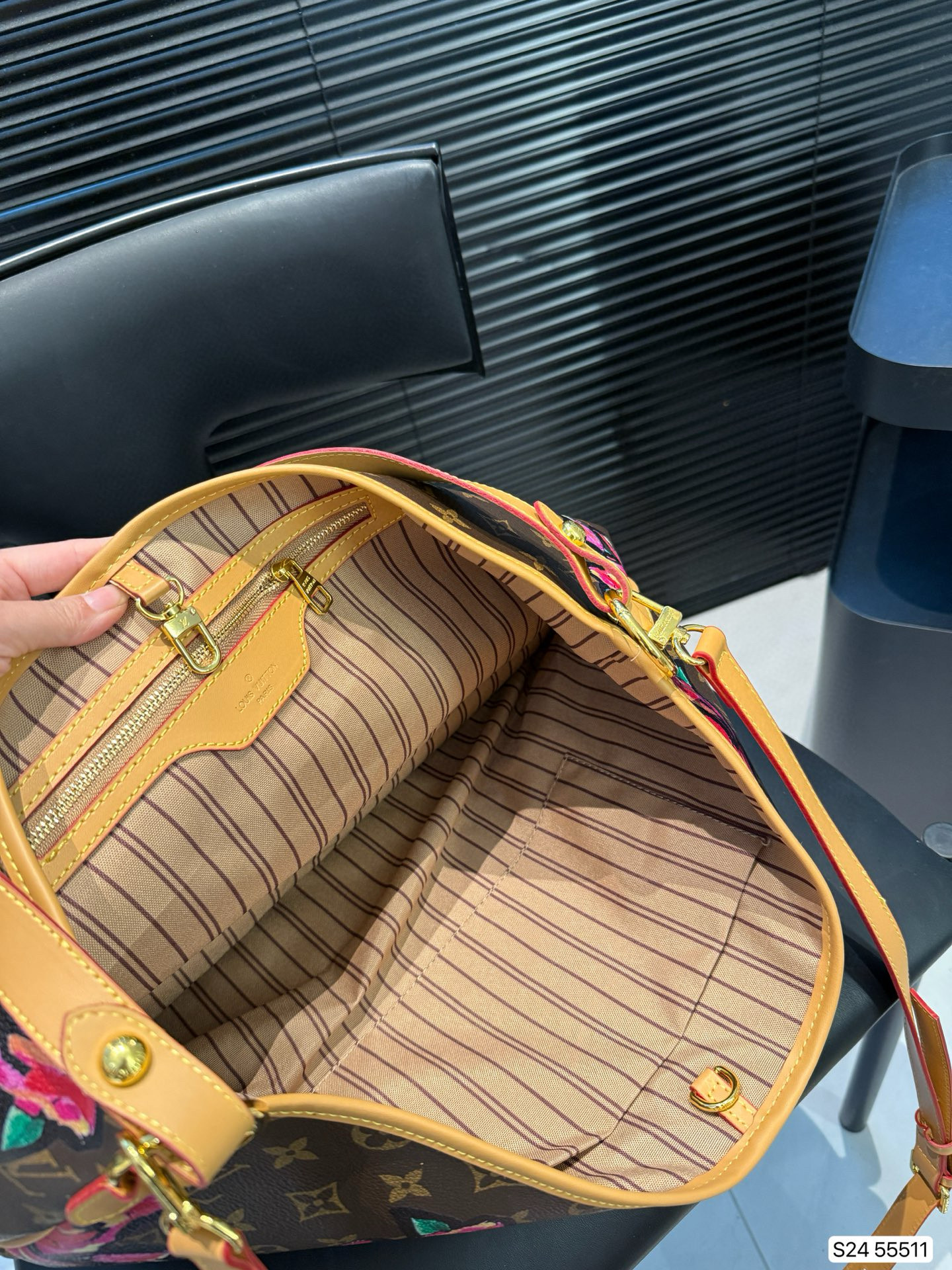 LV  71.66$  code 306-7597-R gallery