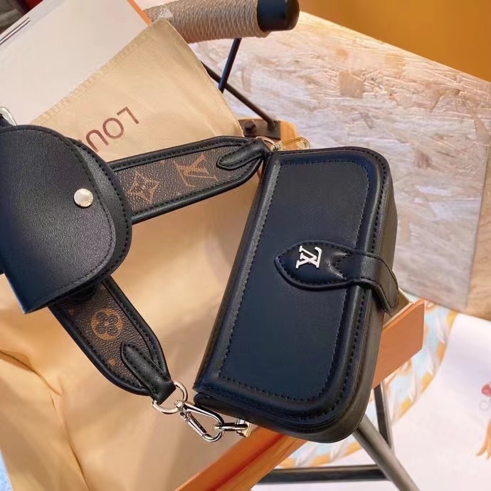 LV 47.71$-48.52$     code 472-7065-R gallery