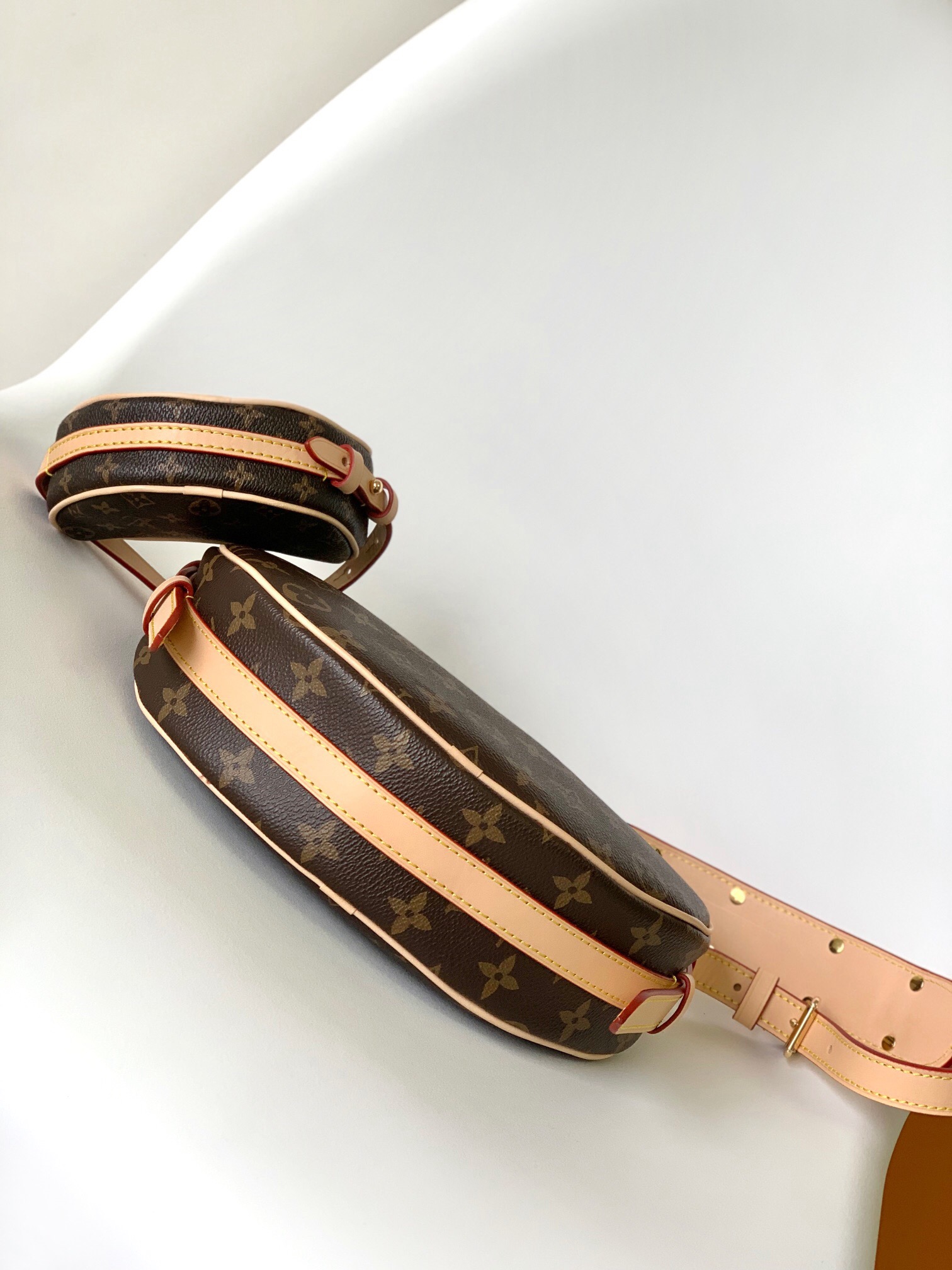 LV 65$  code 306-7494-R gallery