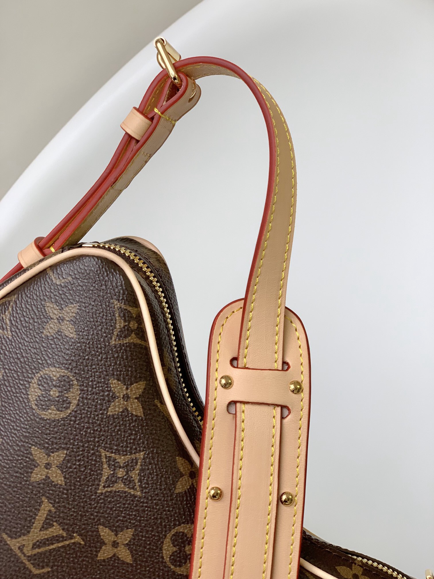LV 65$  code 306-7494-R gallery