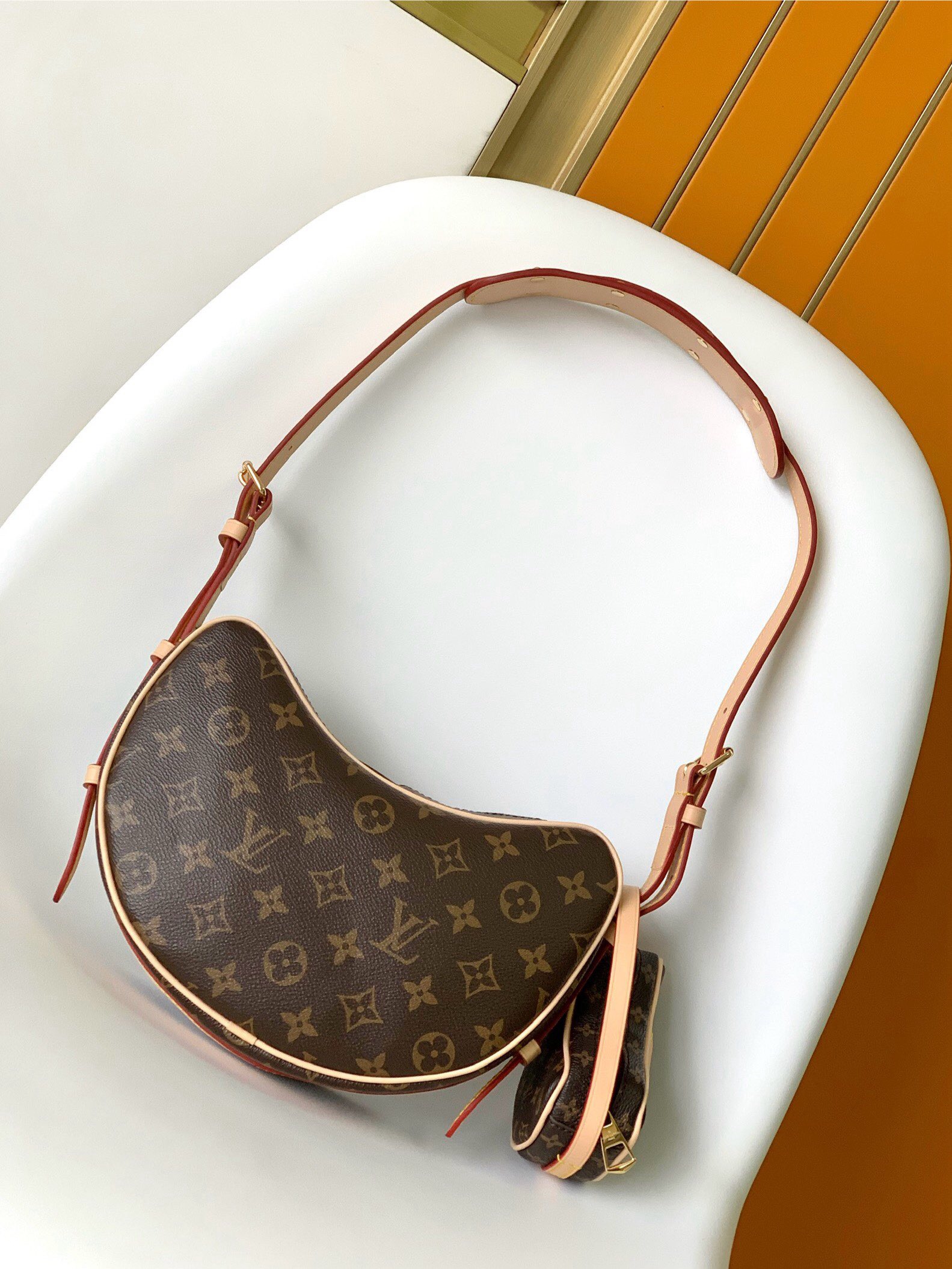 LV 65$  code 306-7494-R gallery