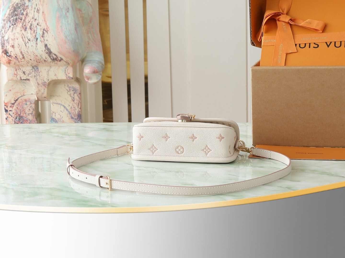 LV 84.99$  code 306-7490-R gallery