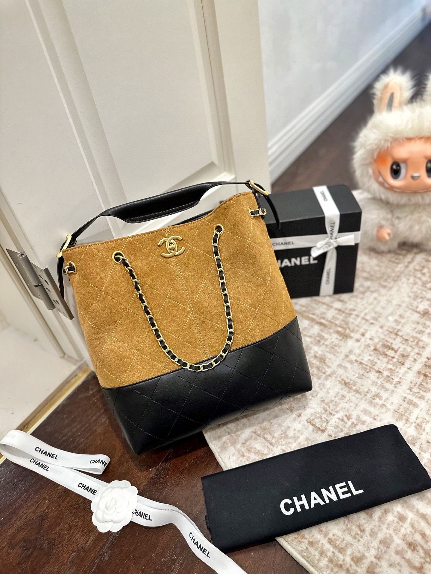 LV65.99$  CODE 306-7589-R gallery