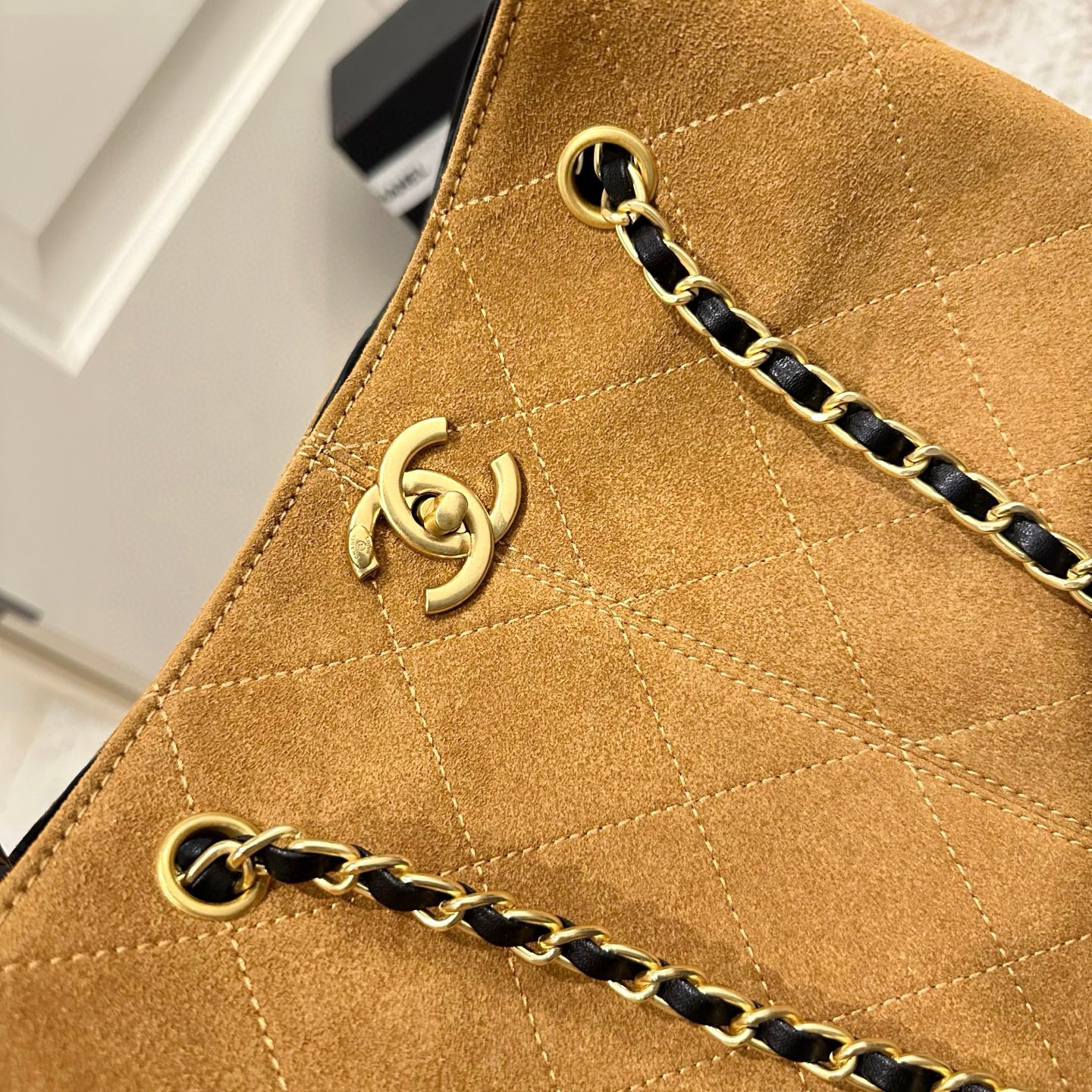 LV65.99$  CODE 306-7589-R gallery