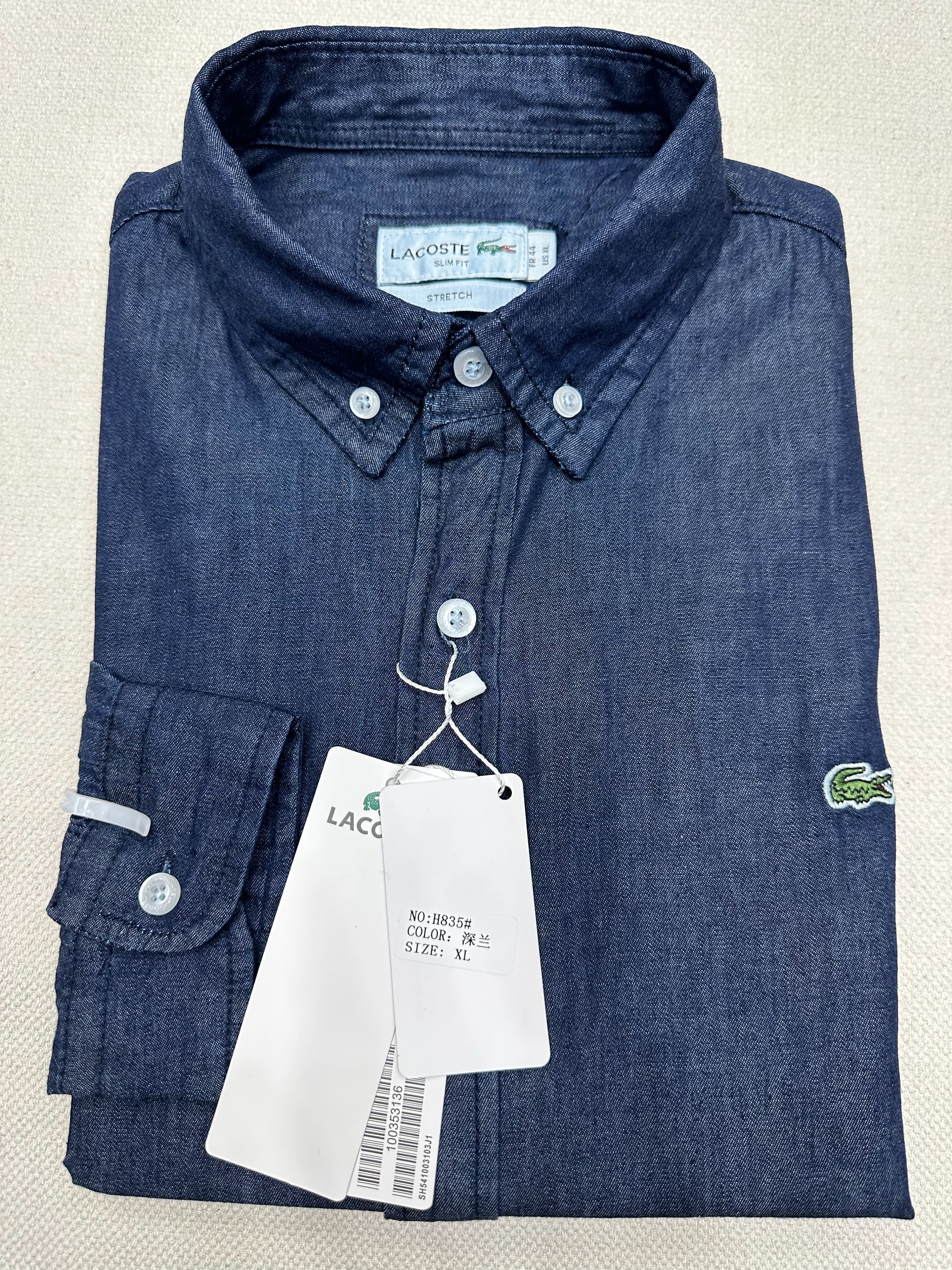 Lacoste 34.99$  code 301-7554-R gallery