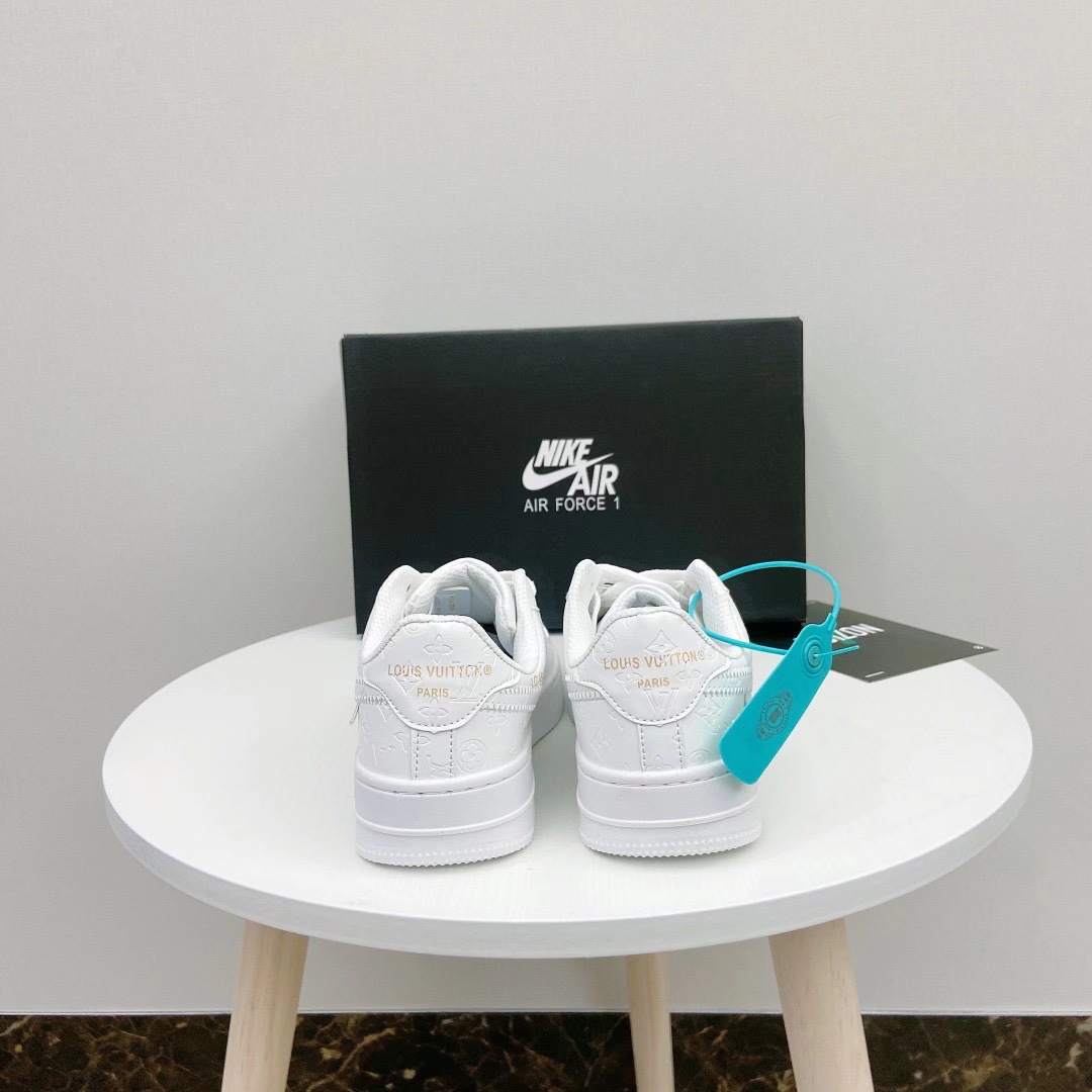 Louis Vuitton /NIKE 28.99$  code 508-6644-R gallery