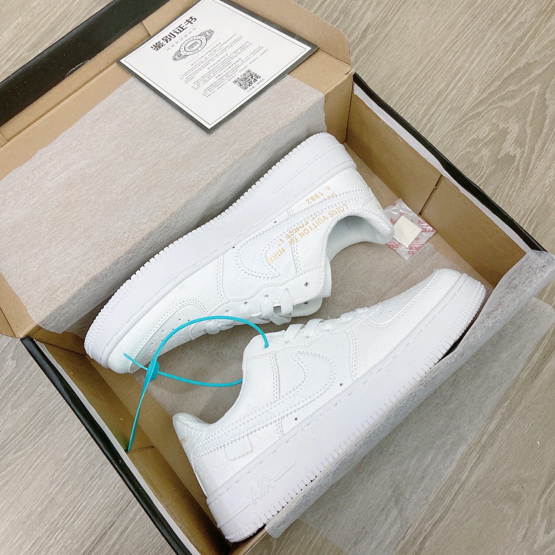 Louis Vuitton /NIKE 28.99$  code 508-6644-R gallery