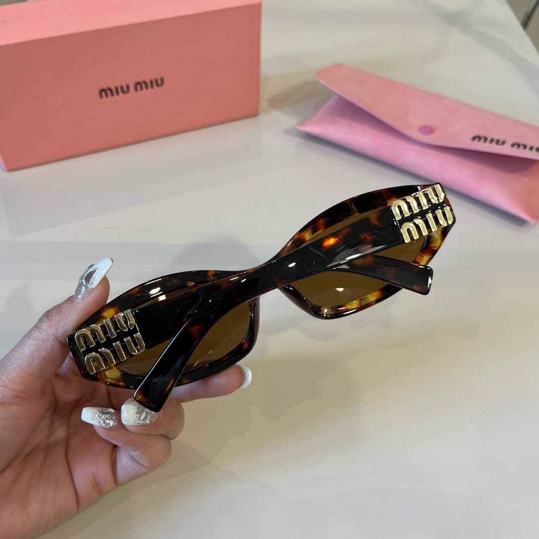 MIUMIU 27.99$  code 314-7476-R gallery
