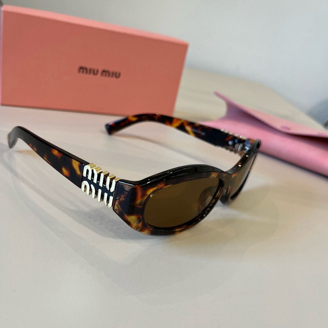 MIUMIU 27.99$  code 314-7476-R gallery